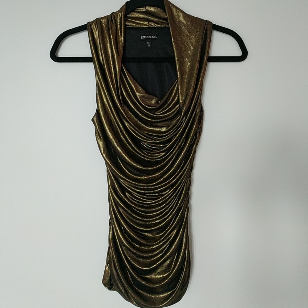 Slinky Express top with ruching